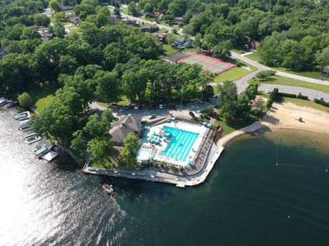 Tiny photo for 124 N 350 W, Valparaiso, IN 46385 (MLS # 12484449)