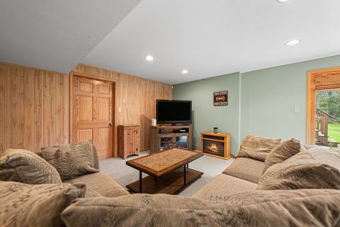 Tiny photo for 124 N 350 W, Valparaiso, IN 46385 (MLS # 12484449)