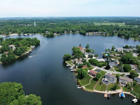 Tiny photo for 124 N 350 W, Valparaiso, IN 46385 (MLS # 12484449)