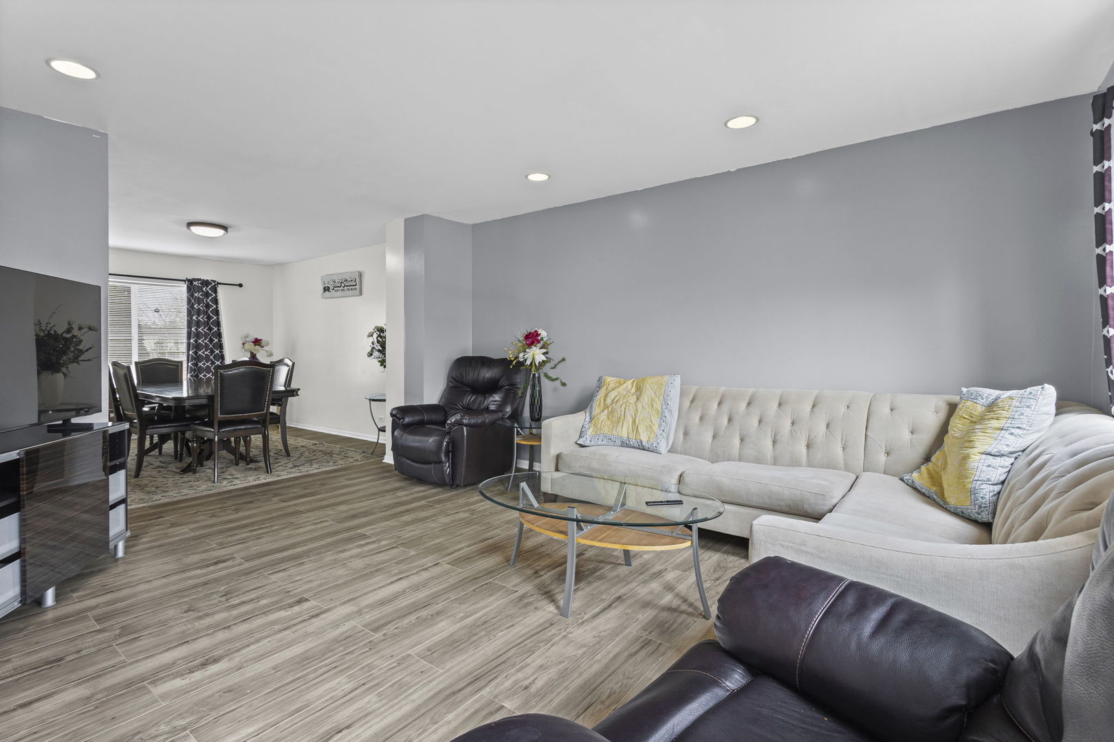 755 White Pine Circle