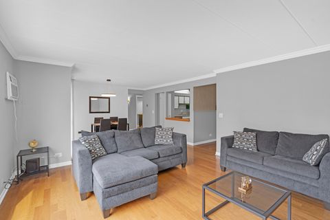 Tiny photo for 659 S Des Plaines River Road #2A, Des Plaines, IL 60016 (MLS # 12625462)