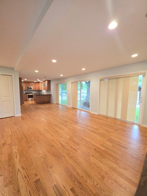 Tiny photo for 2120 Beach Drive, Fox River Grove, IL 60021 (MLS # 12656185)