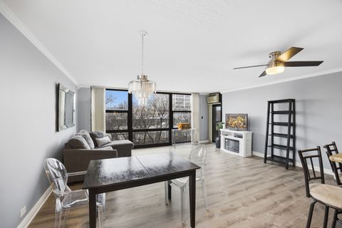 Tiny photo for 2605 S Indiana Avenue #302, Chicago, IL 60616 (MLS # 12608656)