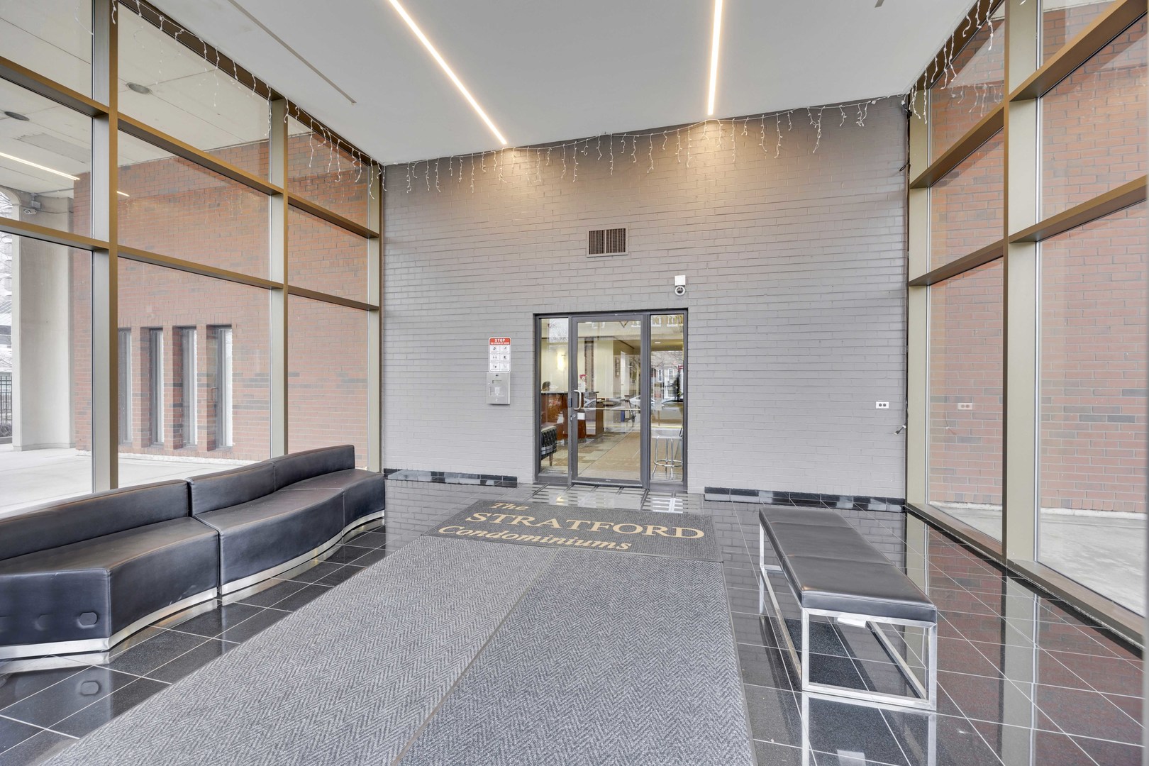 2605 S Indiana Avenue 302