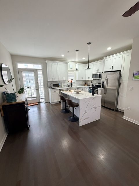 Tiny photo for 2323 S Wabash Avenue #14, Chicago, IL 60616 (MLS # 12639701)