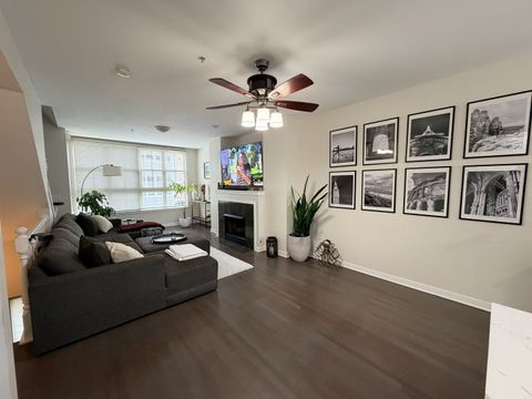 Tiny photo for 2323 S Wabash Avenue #14, Chicago, IL 60616 (MLS # 12639701)