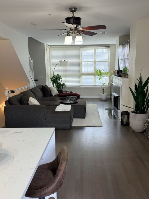 Tiny photo for 2323 S Wabash Avenue #14, Chicago, IL 60616 (MLS # 12639701)