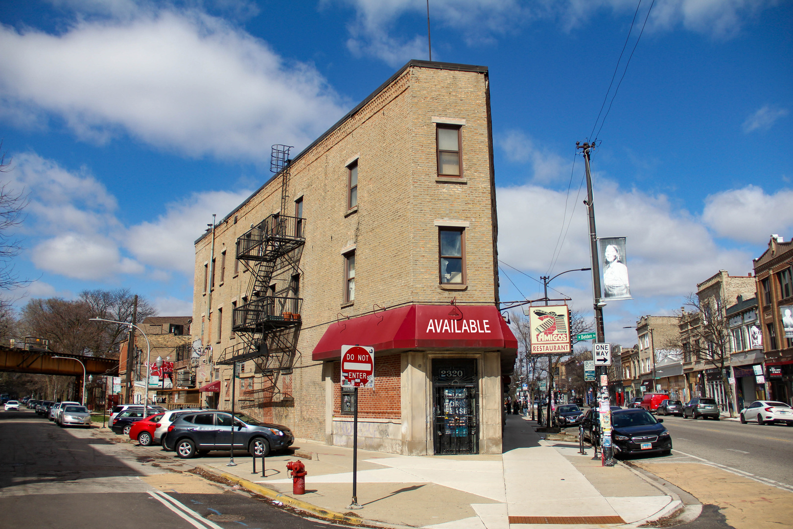 2320 N Milwaukee Avenue
