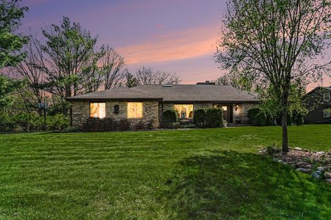 Tiny photo for 2304 Riivendell Drive, New Lenox, IL 60451 (MLS # 12625396)