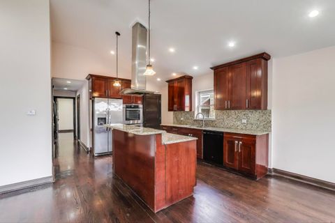 Tiny photo for 6544 N Albany Avenue, Chicago, IL 60645 (MLS # 12600222)