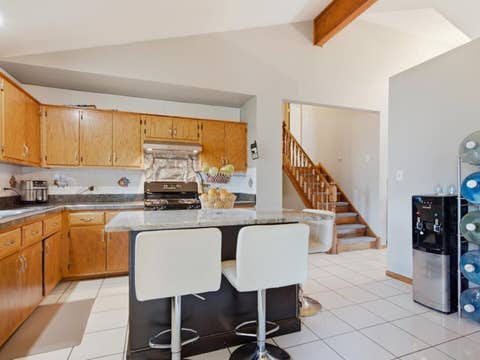 Tiny photo for 2010 WATERTOWER Place, Crest Hill, IL 60403 (MLS # 12741523)