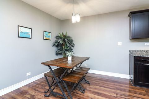 Tiny photo for 893 Nelli Court #101, Naperville, IL 60563 (MLS # 12470385)