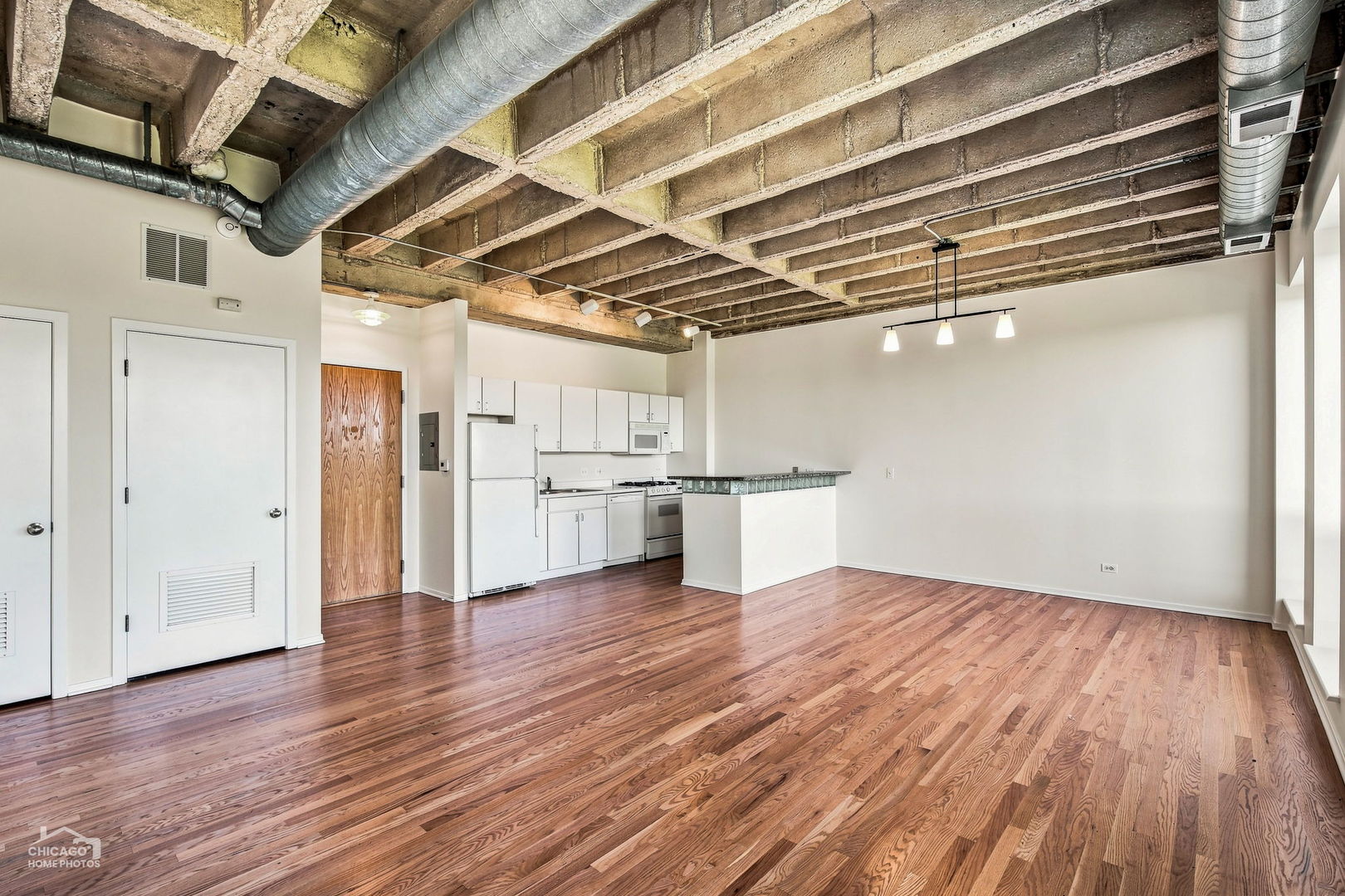 811 S Lytle Street 502
