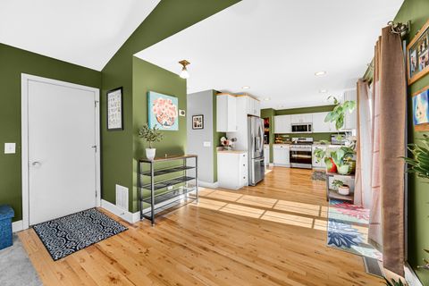 Tiny photo for 2105 Lawson Boulevard, Gurnee, IL 60031 (MLS # 12520778)