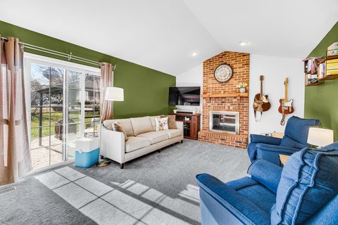 Tiny photo for 2105 Lawson Boulevard, Gurnee, IL 60031 (MLS # 12520778)