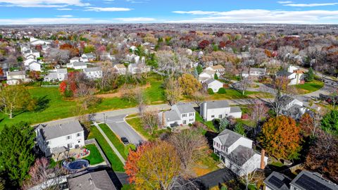 Tiny photo for 2105 Lawson Boulevard, Gurnee, IL 60031 (MLS # 12520778)