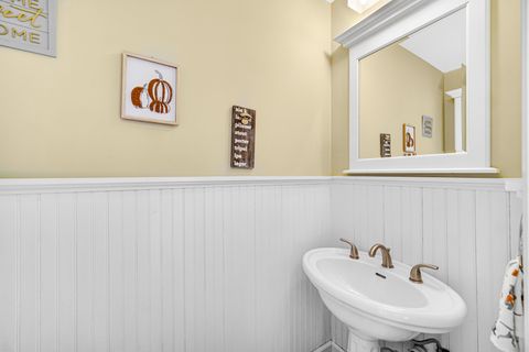 Tiny photo for 2105 Lawson Boulevard, Gurnee, IL 60031 (MLS # 12520778)