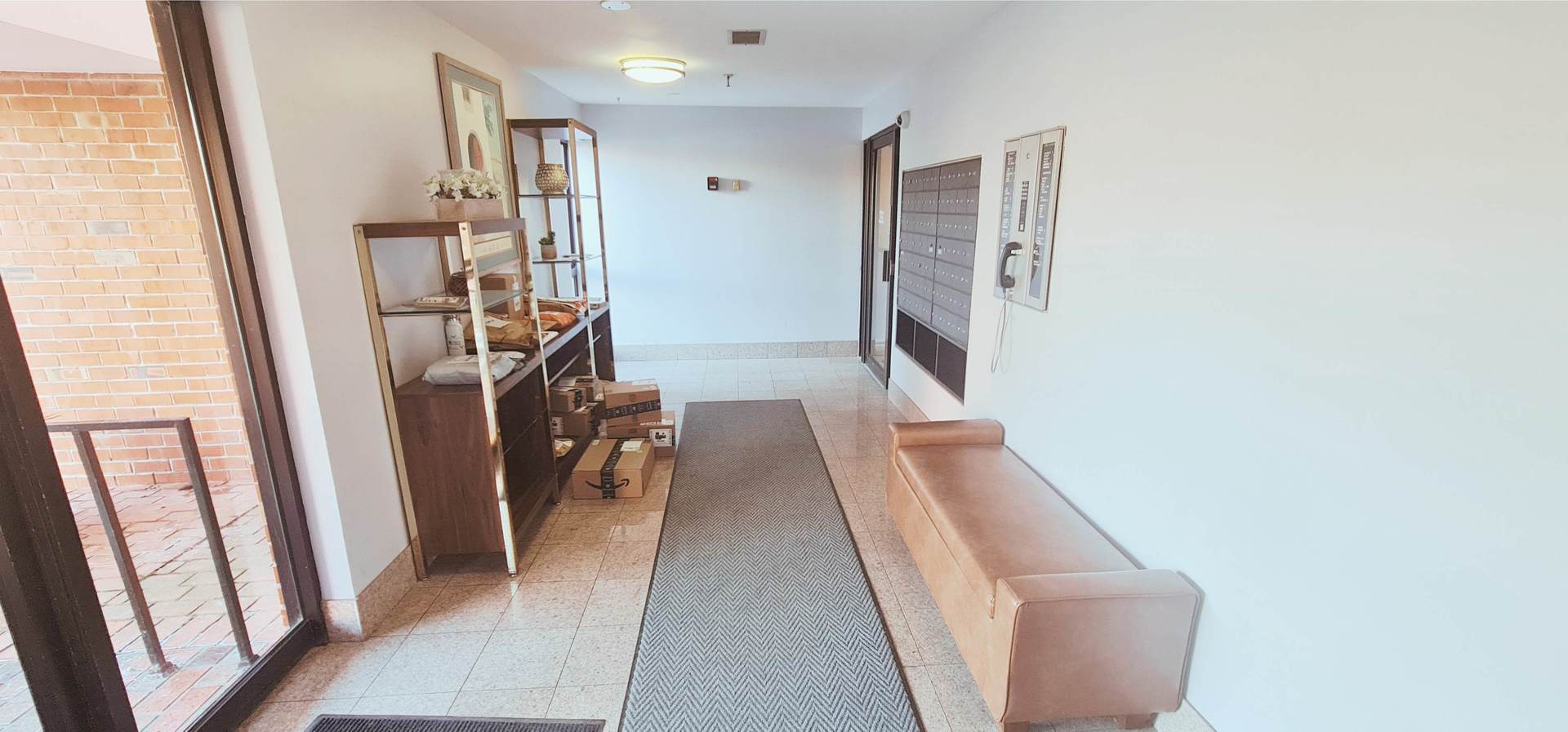 3700 Capri Court 206