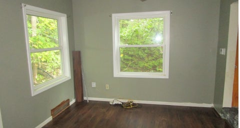 Tiny photo for 1518 W 10th Street, Davenport, IA 52804 (MLS # 12772077)
