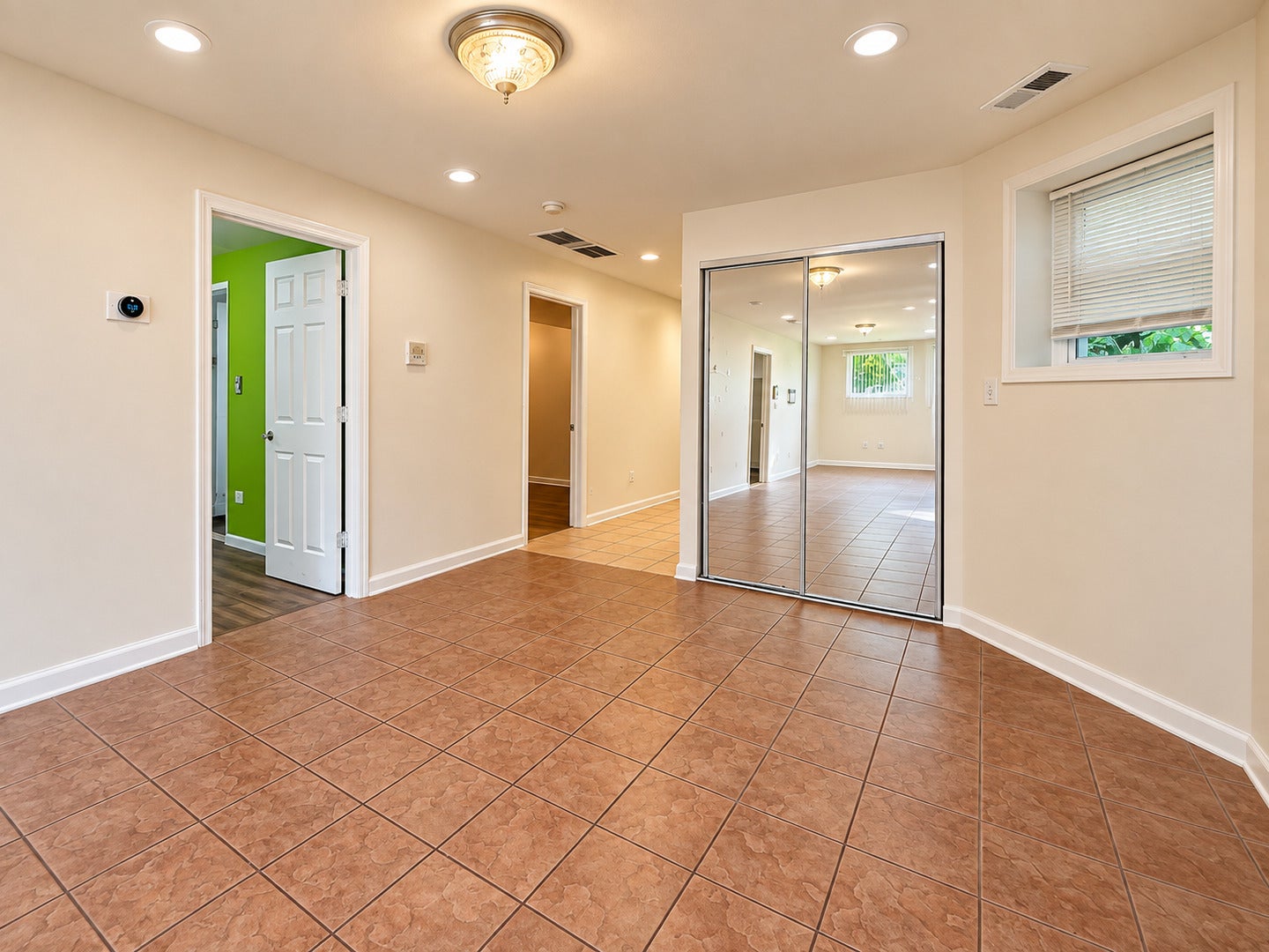 1229 N Austin Boulevard 1
