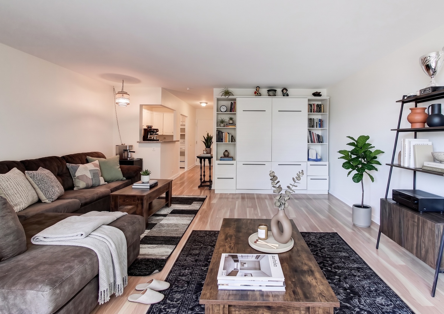 777 N Michigan Avenue 3406