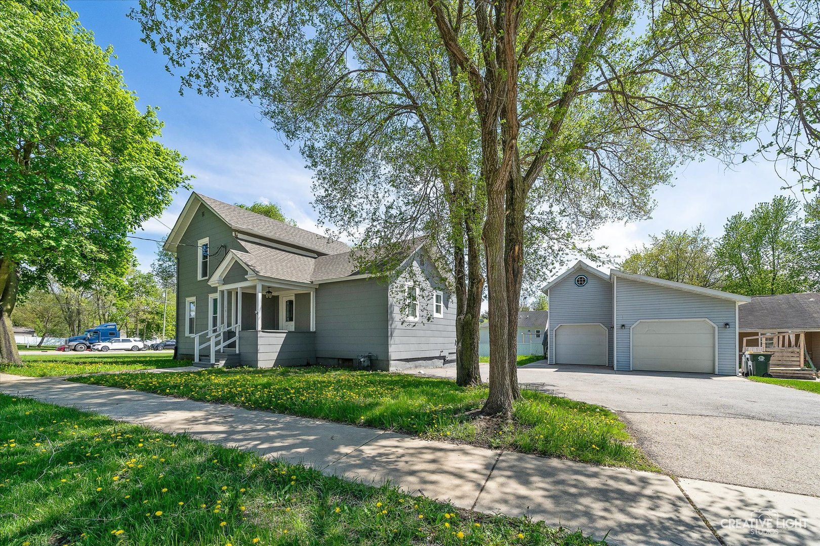 104 W Somonauk Street