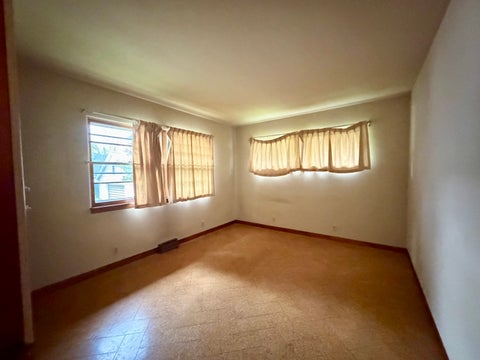 Tiny photo for 909 W Washington Street, Clinton, IL 61727 (MLS # 12744506)