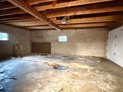 Tiny photo for 909 W Washington Street, Clinton, IL 61727 (MLS # 12744506)