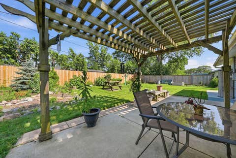 Tiny photo for 403 Hazelwood Lane, Glenview, IL 60025 (MLS # 12706530)