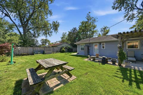 Tiny photo for 403 Hazelwood Lane, Glenview, IL 60025 (MLS # 12706530)