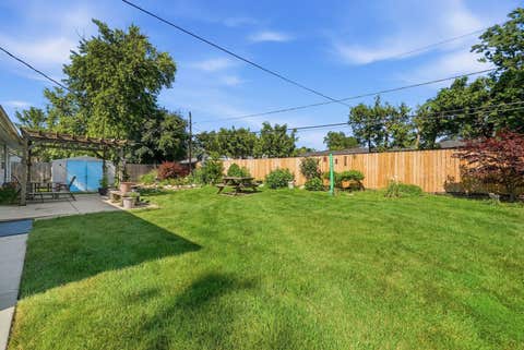 Tiny photo for 403 Hazelwood Lane, Glenview, IL 60025 (MLS # 12706530)