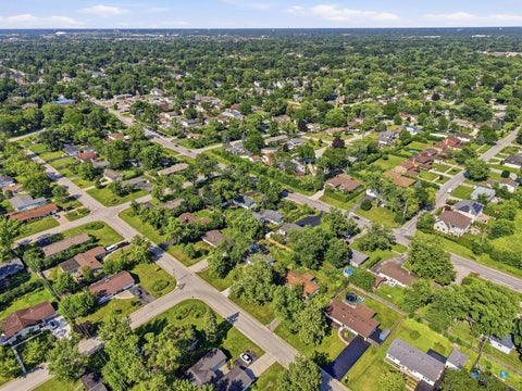 Tiny photo for 403 Hazelwood Lane, Glenview, IL 60025 (MLS # 12706530)