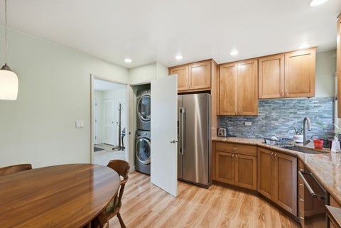Tiny photo for 403 Hazelwood Lane, Glenview, IL 60025 (MLS # 12706530)