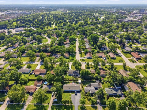 Tiny photo for 403 Hazelwood Lane, Glenview, IL 60025 (MLS # 12706530)