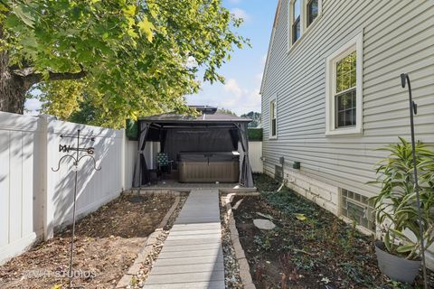 A home in Lansing