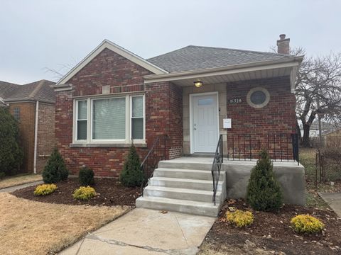 8318 S Blackstone Avenue Chicago IL 60619