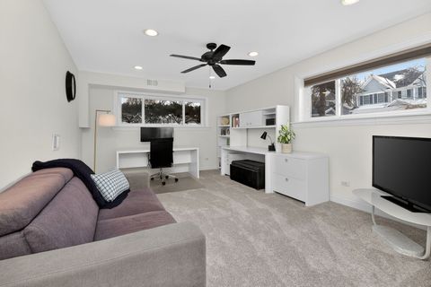 Tiny photo for 404 Lawrence Avenue, Glen Ellyn, IL 60137 (MLS # 12551843)