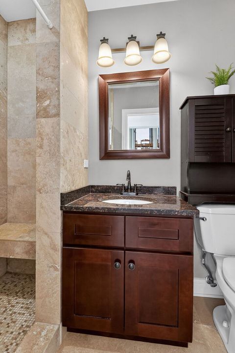 Tiny photo for 404 Lawrence Avenue, Glen Ellyn, IL 60137 (MLS # 12551843)