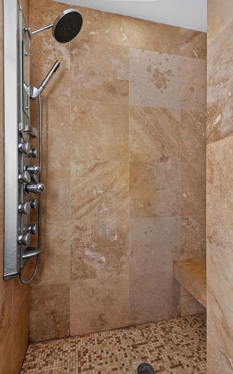 Tiny photo for 404 Lawrence Avenue, Glen Ellyn, IL 60137 (MLS # 12551843)