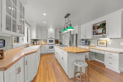 Tiny photo for 19 Shagbark Lane, Newark, IL 60541 (MLS # 12595919)