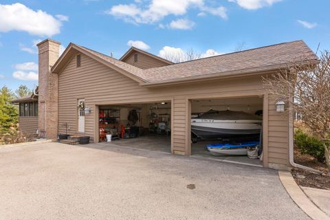 Tiny photo for 19 Shagbark Lane, Newark, IL 60541 (MLS # 12595919)