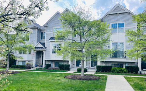 Tiny photo for 1986 Dauntless Drive, Glenview, IL 60026 (MLS # 12623385)