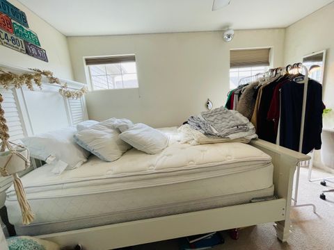 Tiny photo for 1986 Dauntless Drive, Glenview, IL 60026 (MLS # 12623385)