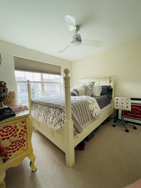 Tiny photo for 1986 Dauntless Drive, Glenview, IL 60026 (MLS # 12623385)