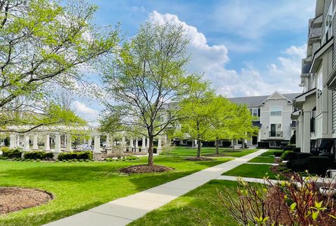 Tiny photo for 1986 Dauntless Drive, Glenview, IL 60026 (MLS # 12623385)