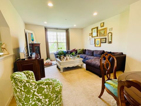 Tiny photo for 1986 Dauntless Drive, Glenview, IL 60026 (MLS # 12623385)