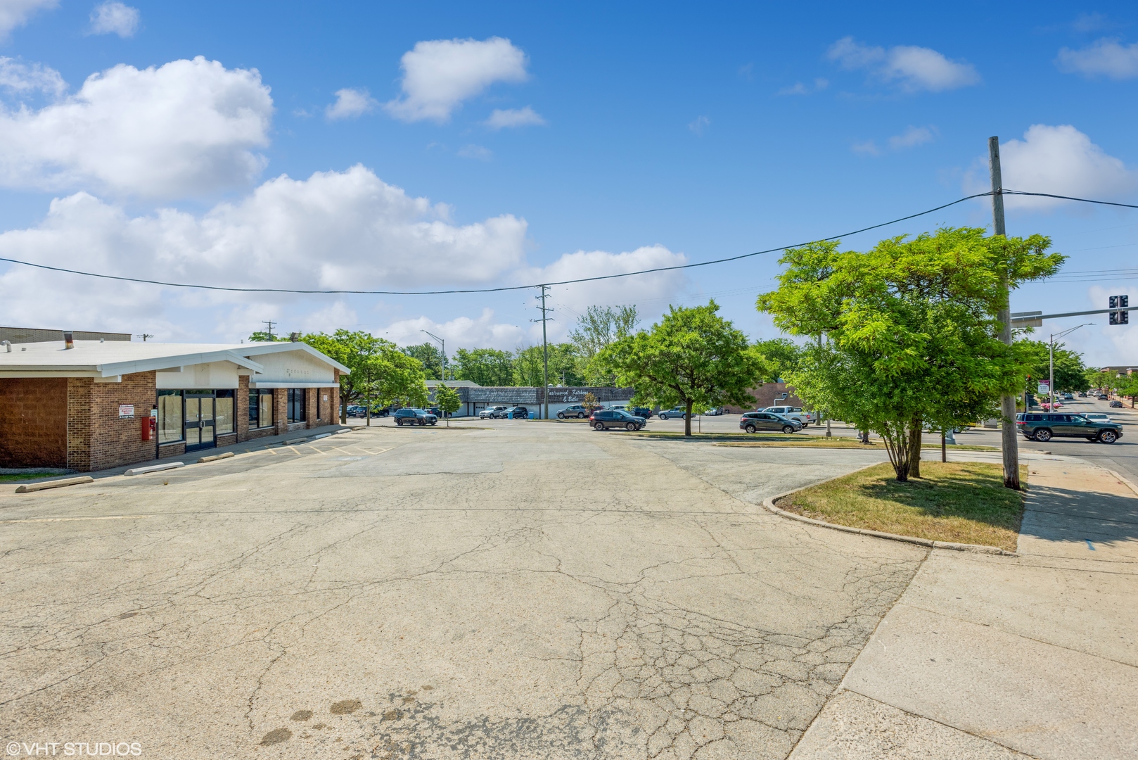 301 N Cass Avenue