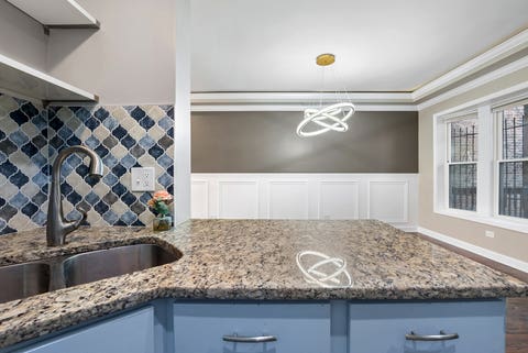 Tiny photo for 6624 S University Avenue, Chicago, IL 60637 (MLS # 12721355)