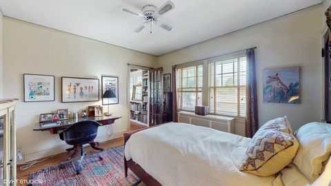 Tiny photo for 1009 N Oak Park Avenue, Oak Park, IL 60302 (MLS # 12494423)