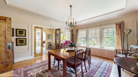 Tiny photo for 1009 N Oak Park Avenue, Oak Park, IL 60302 (MLS # 12494423)